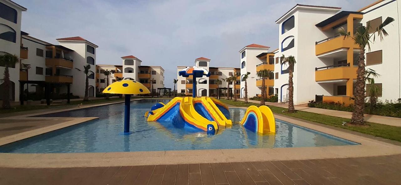 Apartement Haut Standing Avec Piscine A La Marina Saidia Exterior photo